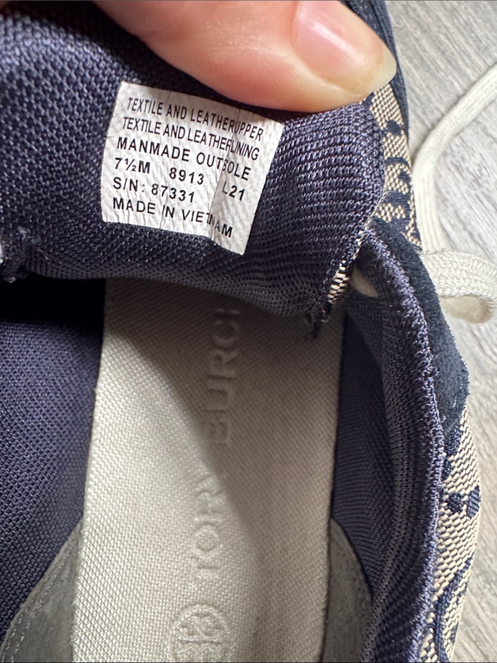 Tory Burch Navy and Cream Patterned women’s Sneakers - Picture 8 of 10